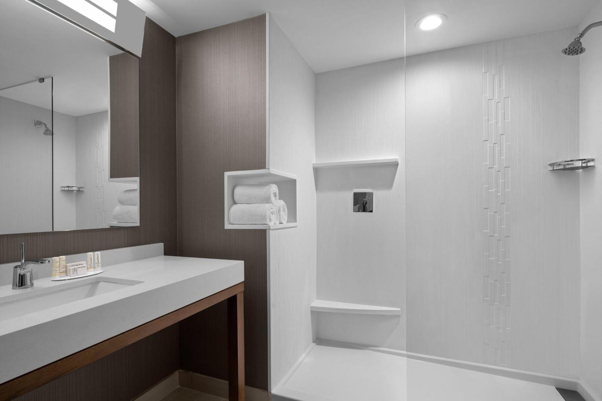 Courtyard By Marriott شاطئ كليرووتر المظهر الخارجي الصورة