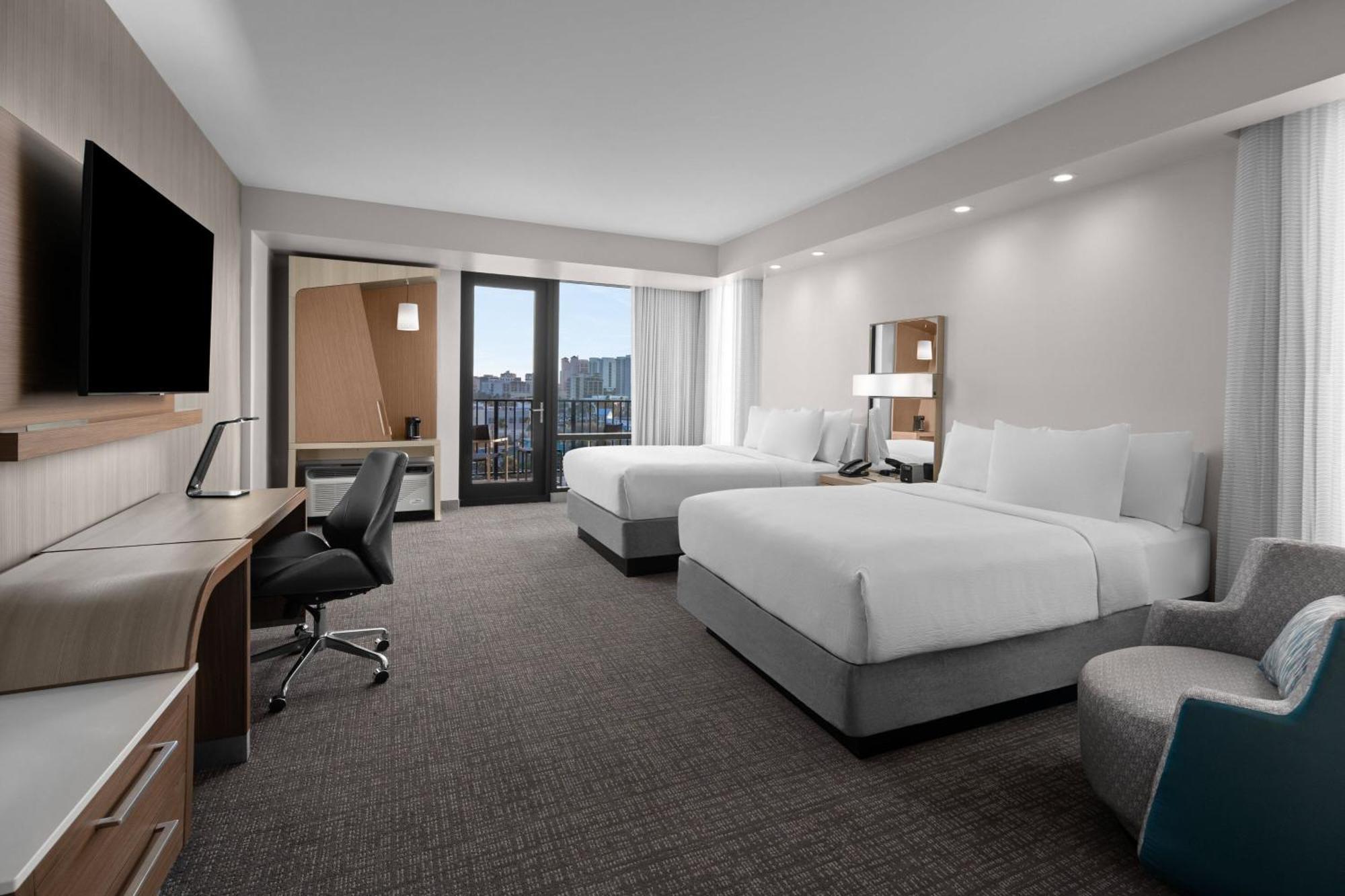 Courtyard By Marriott شاطئ كليرووتر المظهر الخارجي الصورة
