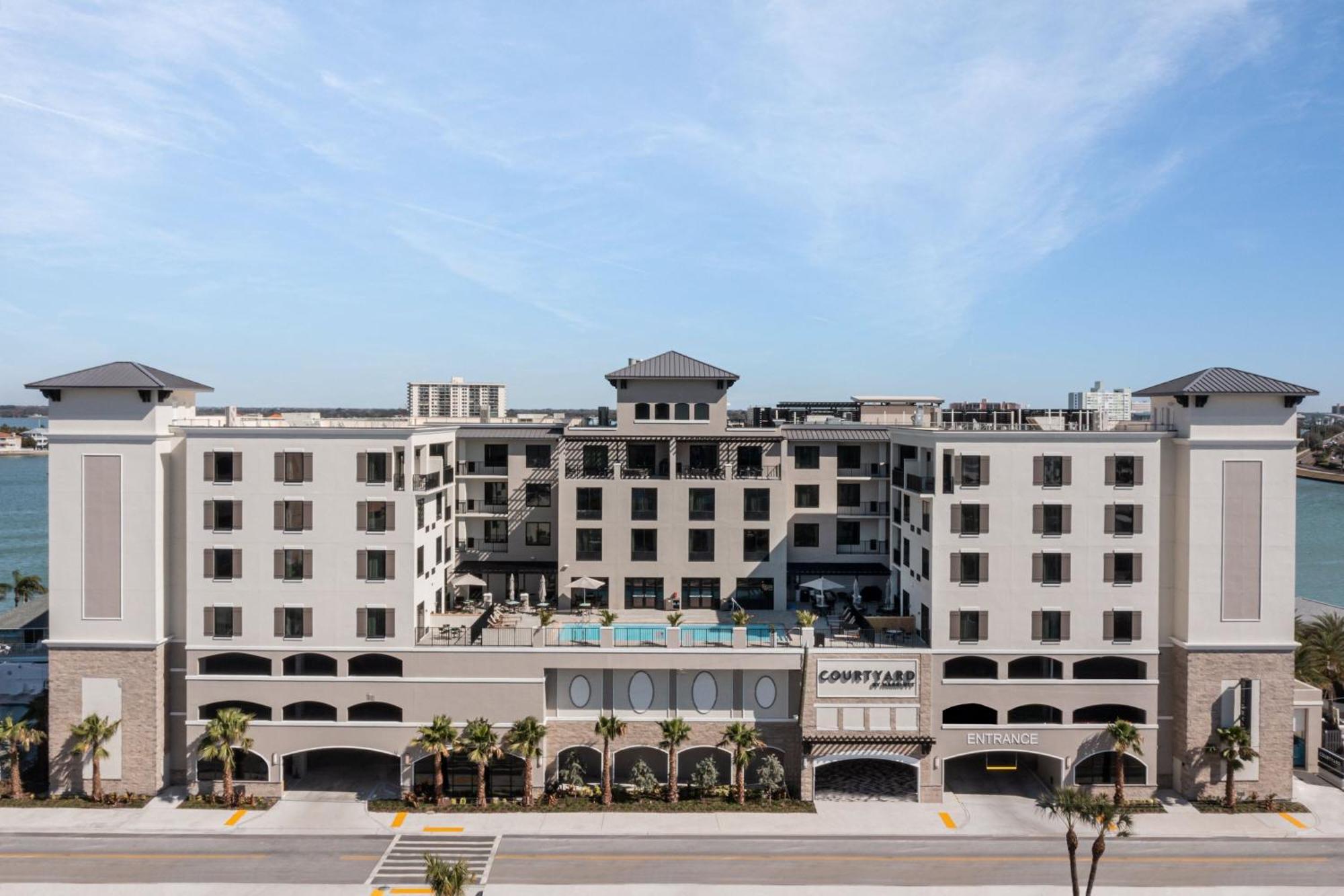 Courtyard By Marriott شاطئ كليرووتر المظهر الخارجي الصورة