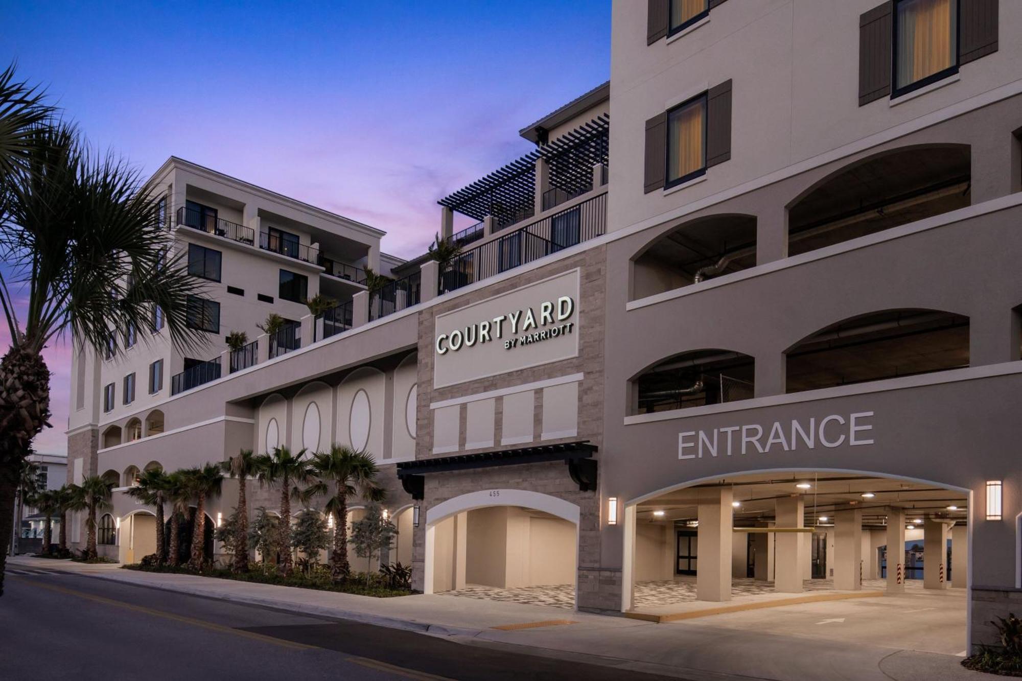 Courtyard By Marriott شاطئ كليرووتر المظهر الخارجي الصورة